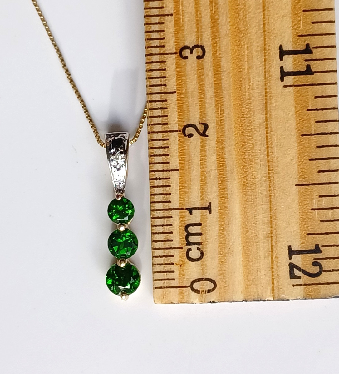 14k solid Gold Natural Chrome Diopside & Diamond Pendant Box Chain Necklace 1.90