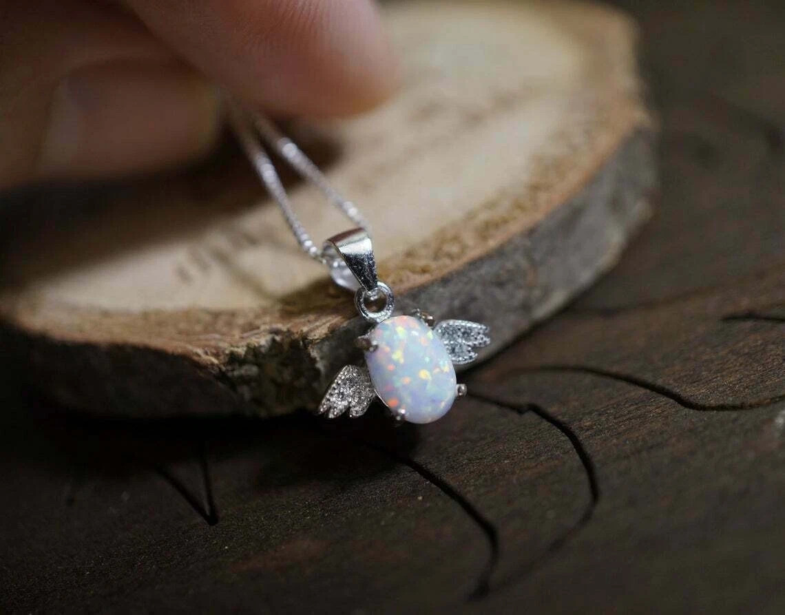 1.50Ct Oval Cut Fire Opal Diamond Solitaire Pendant 14K White Gold Finish Chain