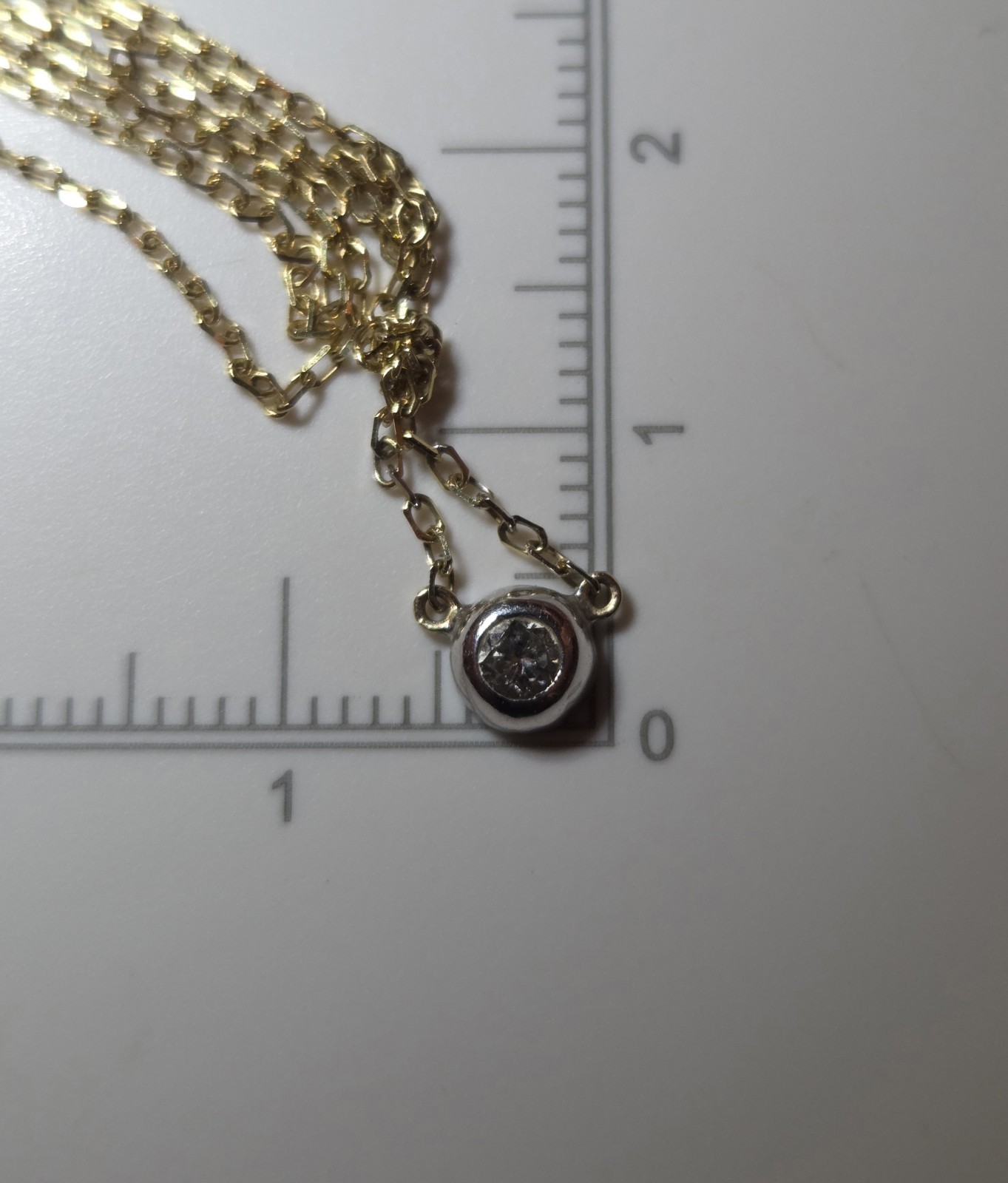 Stunning 10k Yellow & White Gold Solitaire Diamond 19″ Necklace