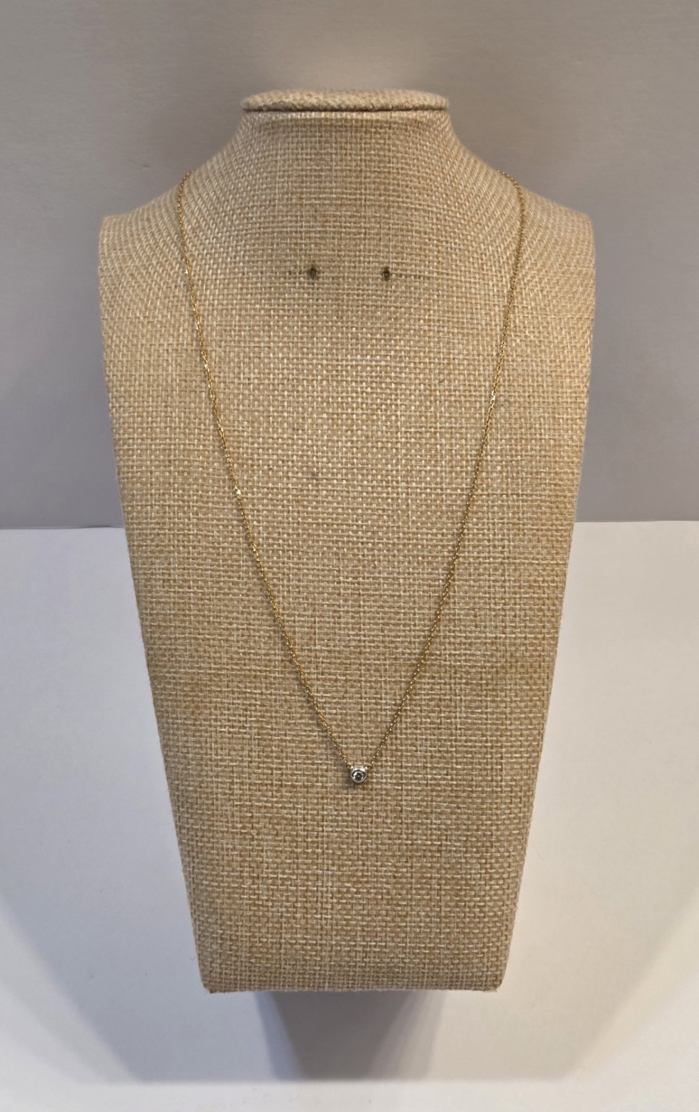 Stunning 10k Yellow & White Gold Solitaire Diamond 19″ Necklace