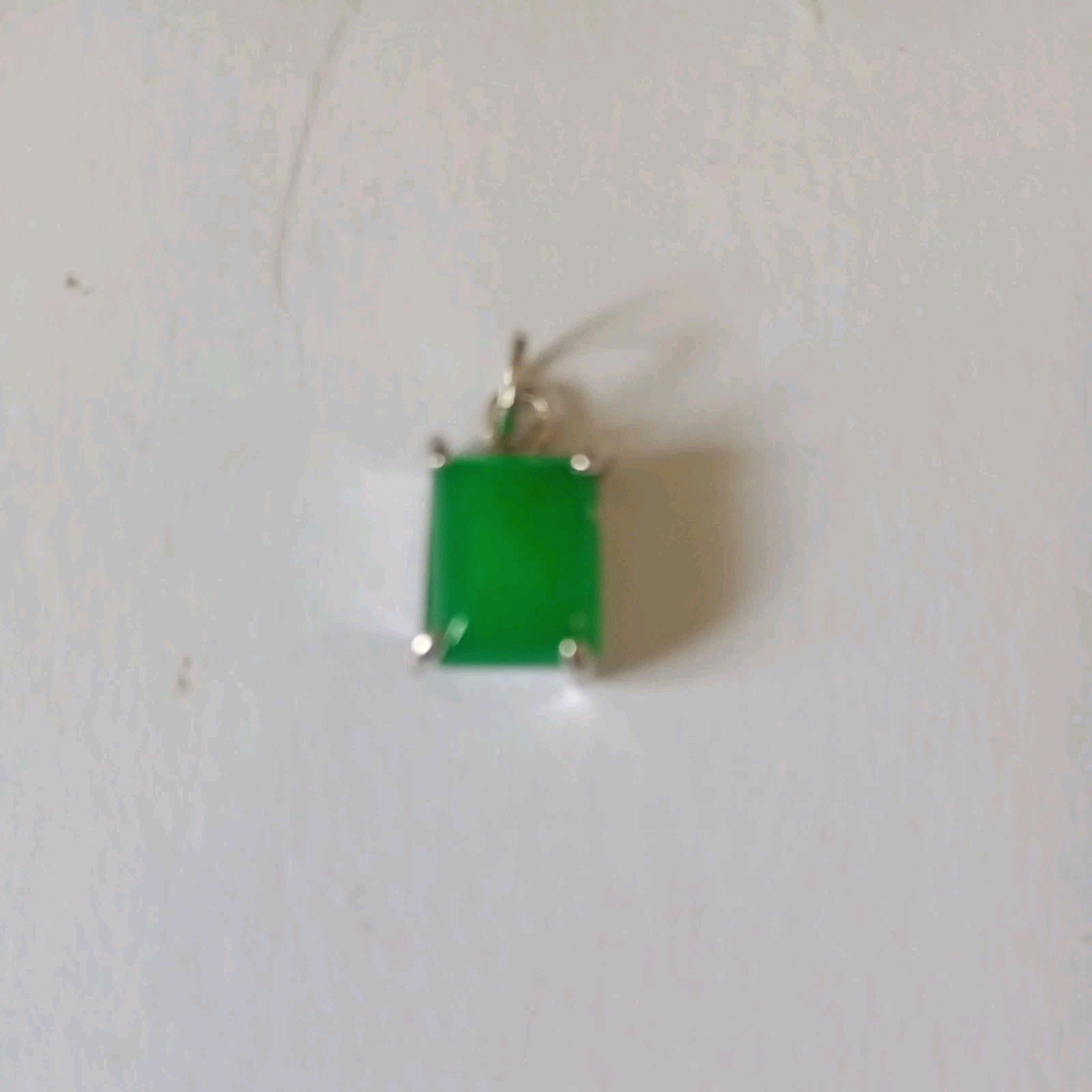 Green Jade Pendant water drop white gold plated Settings
