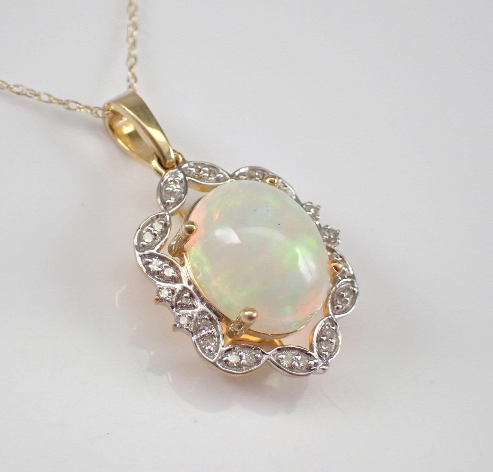 2 Ct Oval Cut Lab Created Fire Opal Halo Pendant Necklace 14K Yellow Gold Plated