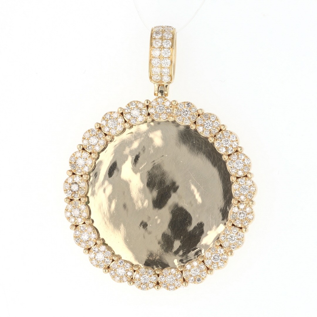 1.30ctw Round Diamond Picture Pendant without Chain 14k Yellow Gold 15.39 Grams