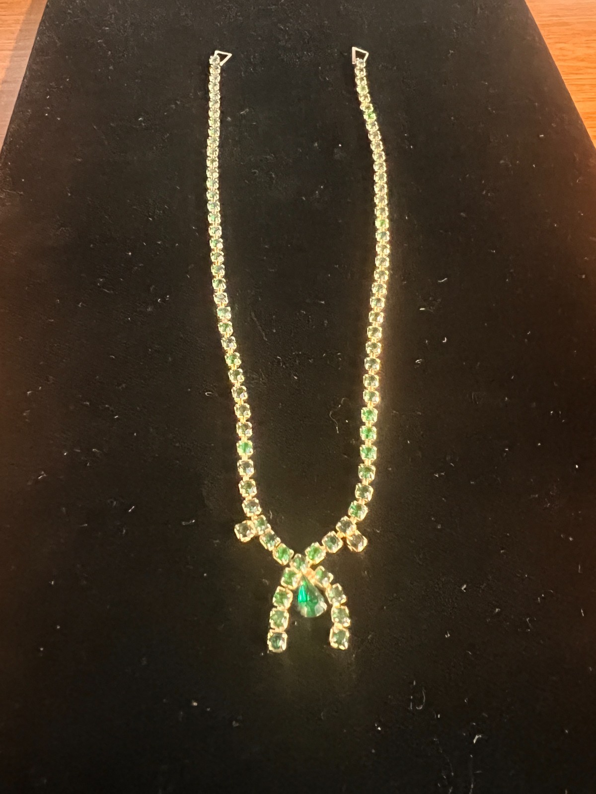 necklace – unknown
