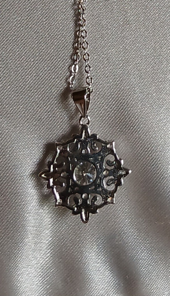 Real Moissanite 18″ Pendant Necklace Moissanite Tested, 1.0ct., GRA Certificate