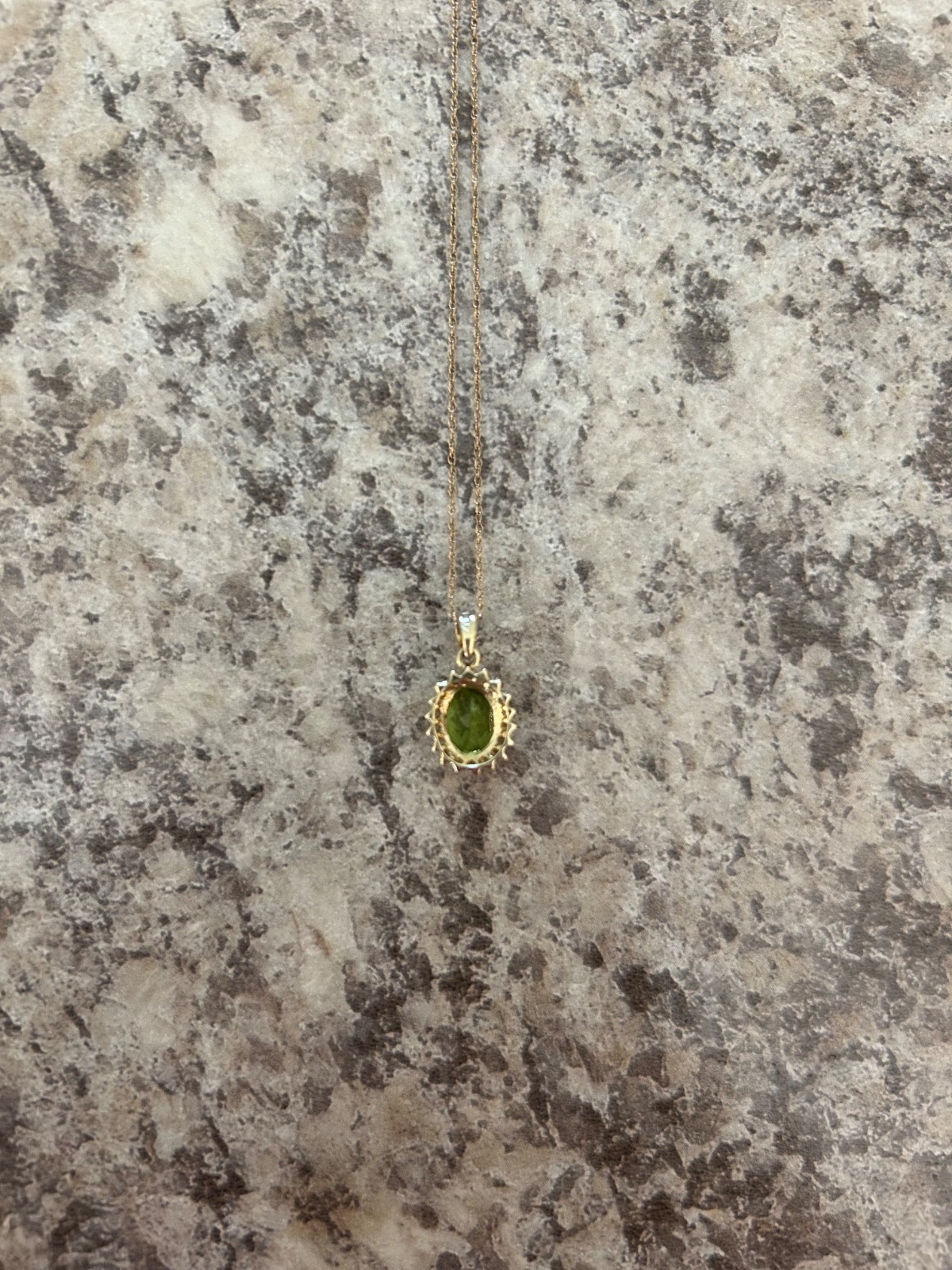Peridot and diamond necklace solid gold