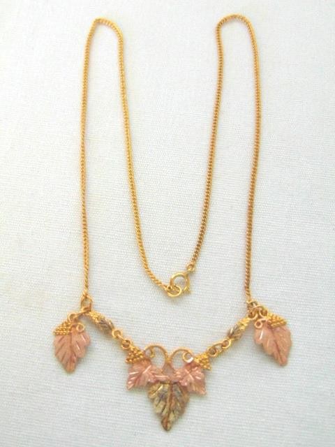 Vintage 10K BLACK HILLS GOLD Tri-Color Necklace, ORIGINAL BLACK HILLS GOLD, Box