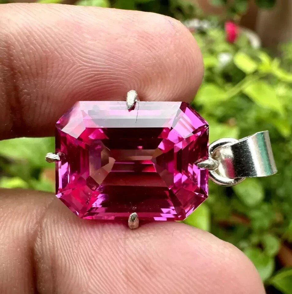 25 CT Natural Pink Emerald Sapphire Cut 925 Solid Silver Gemstone Pendant