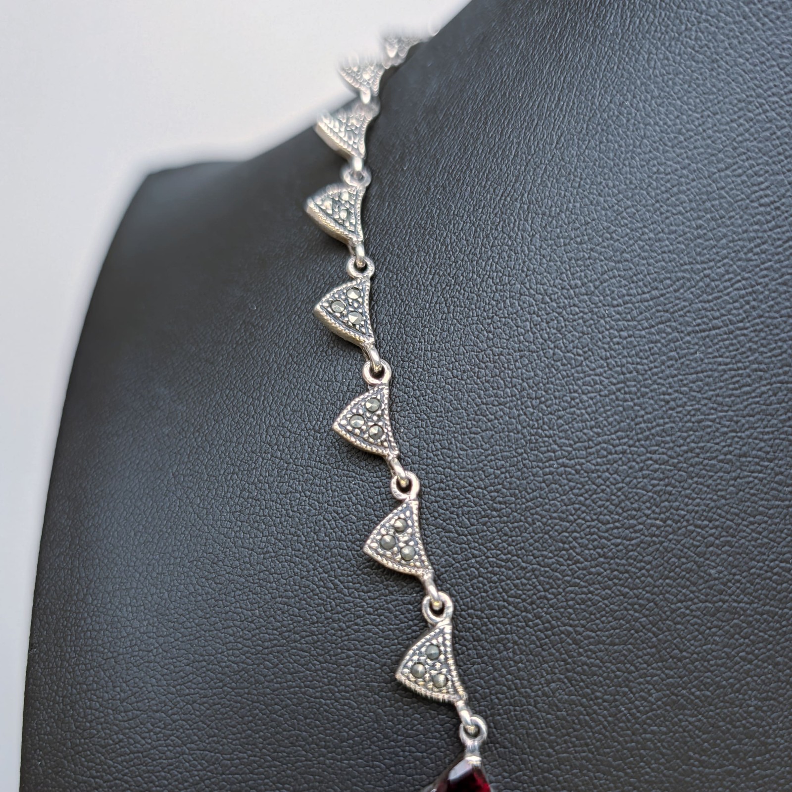 Sterling Silver 925 Garnet Marcasite Choker Necklace Red Dangles Fringe