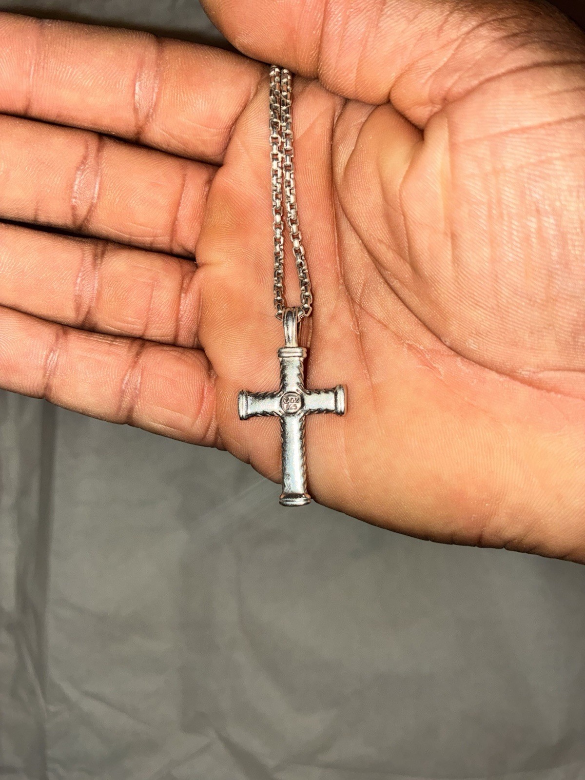David Yurman 925 Sterling Silver Cross Charm Pendant Box Chain Necklace 2.7mm