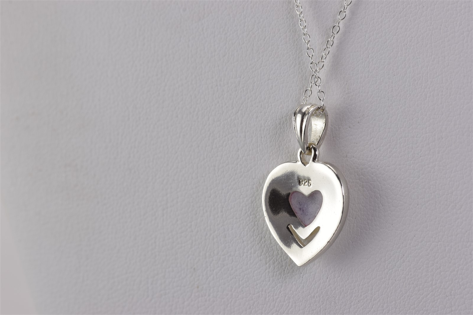 Sterling Silver 16mm x 16mm Pink Mother of Pearl Heart 925 Pendant 18″ Chain