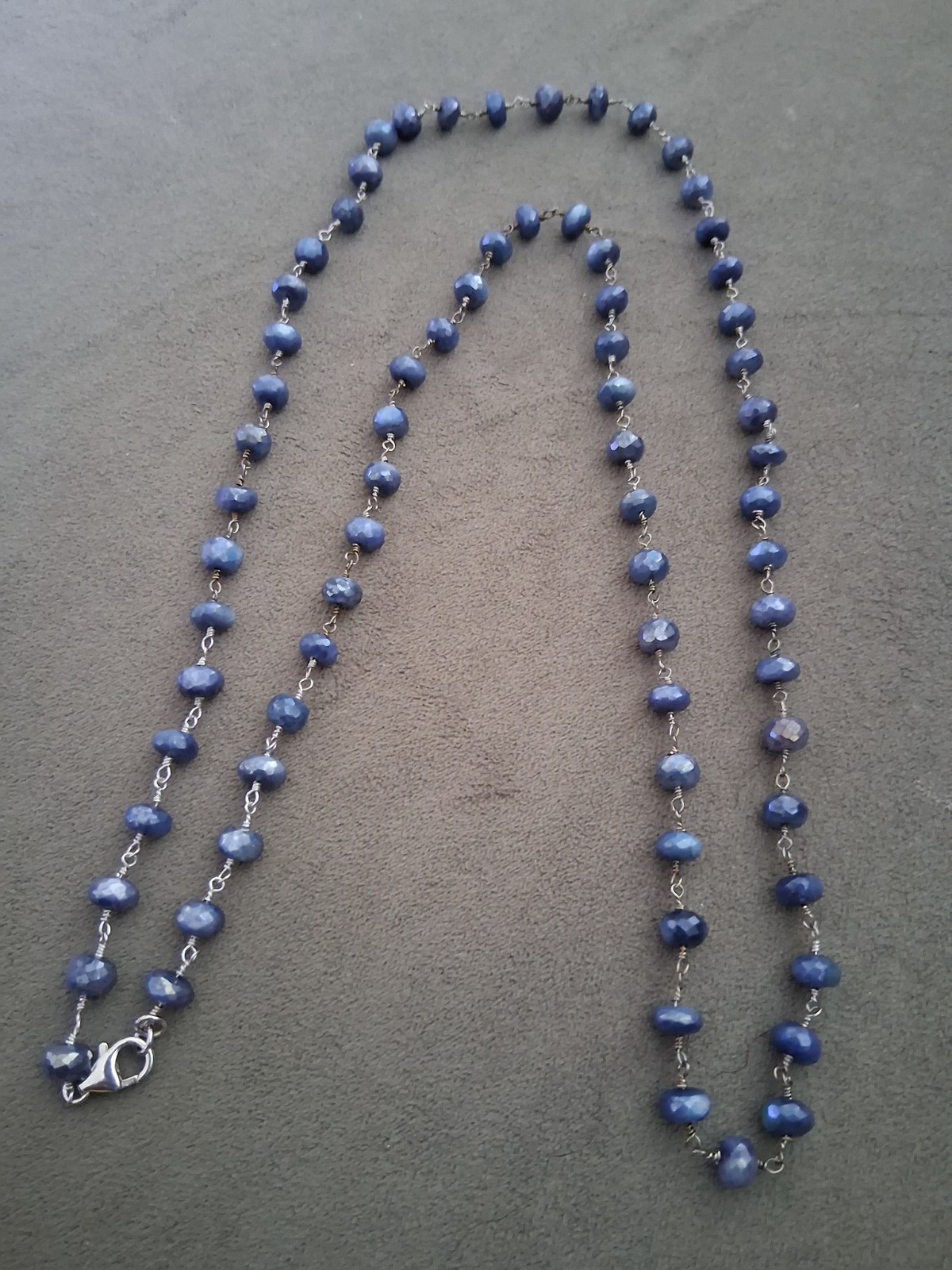 Carol Brodie – 36 inch -necklace – Excellent Condition