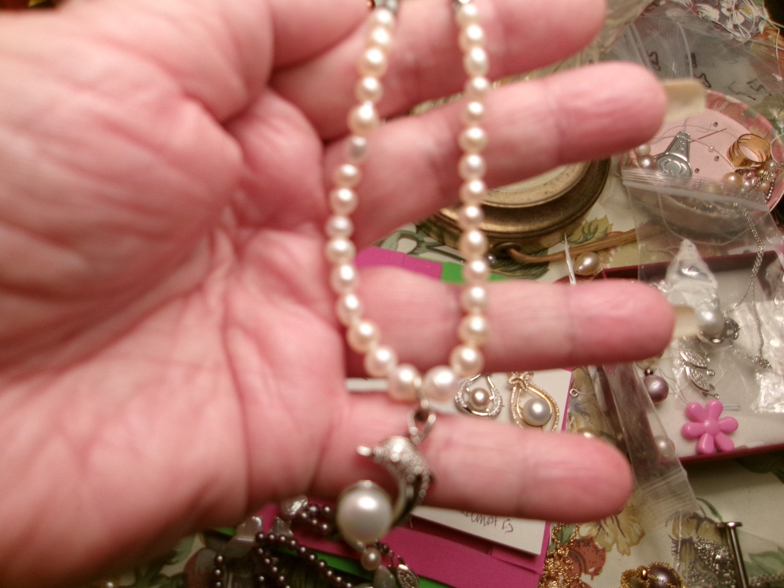 PEARL BRACELET WITH REAL PEARLS I MADE THIS ONE DOLPHIN SO PRETTY