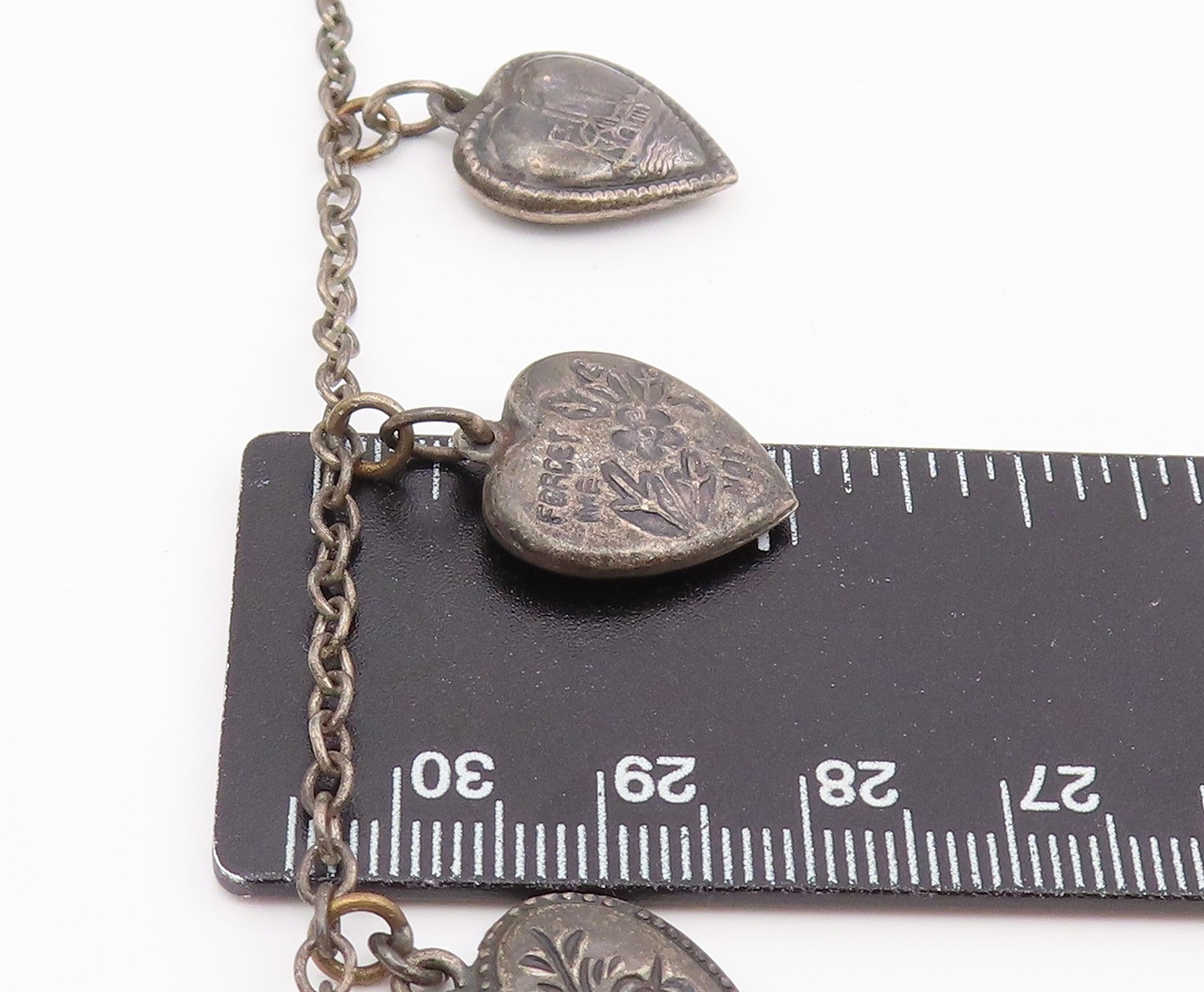 925 Sterling Silver Vintage Necklace Etched Love Heart Charm Motif Chain NE4832
