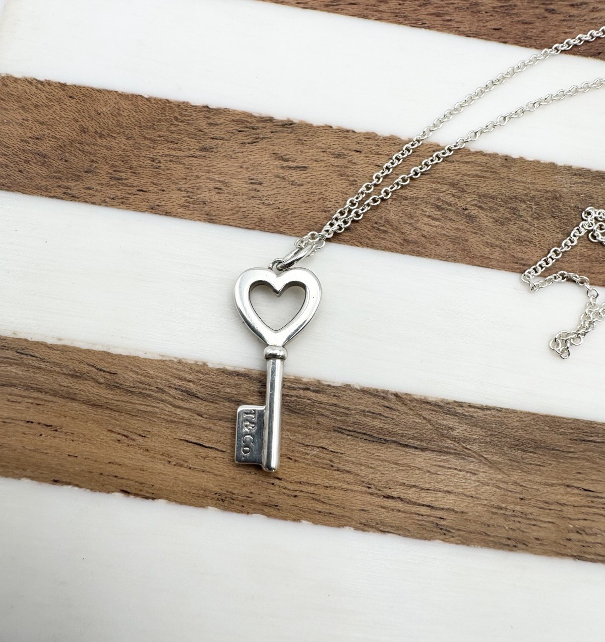 Iconic Tiffany & Co. Sterling Silver .925 Mini Heart Key Pendant Necklace 16″