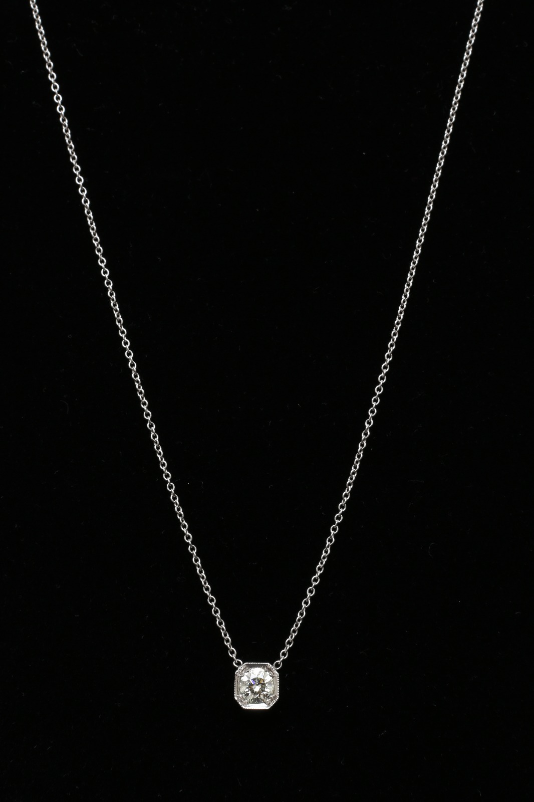 ROUND DIAMOND PENDANT 1CT TCW 18K J COLOR VS2 CLARITY VERY GOOD 16 INCHES LONG