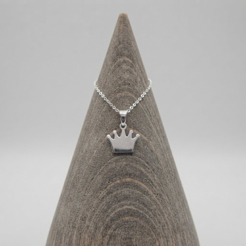 Silver Crown Necklace – Minimalist Queen Charm Pendant for Women and Girls Gift