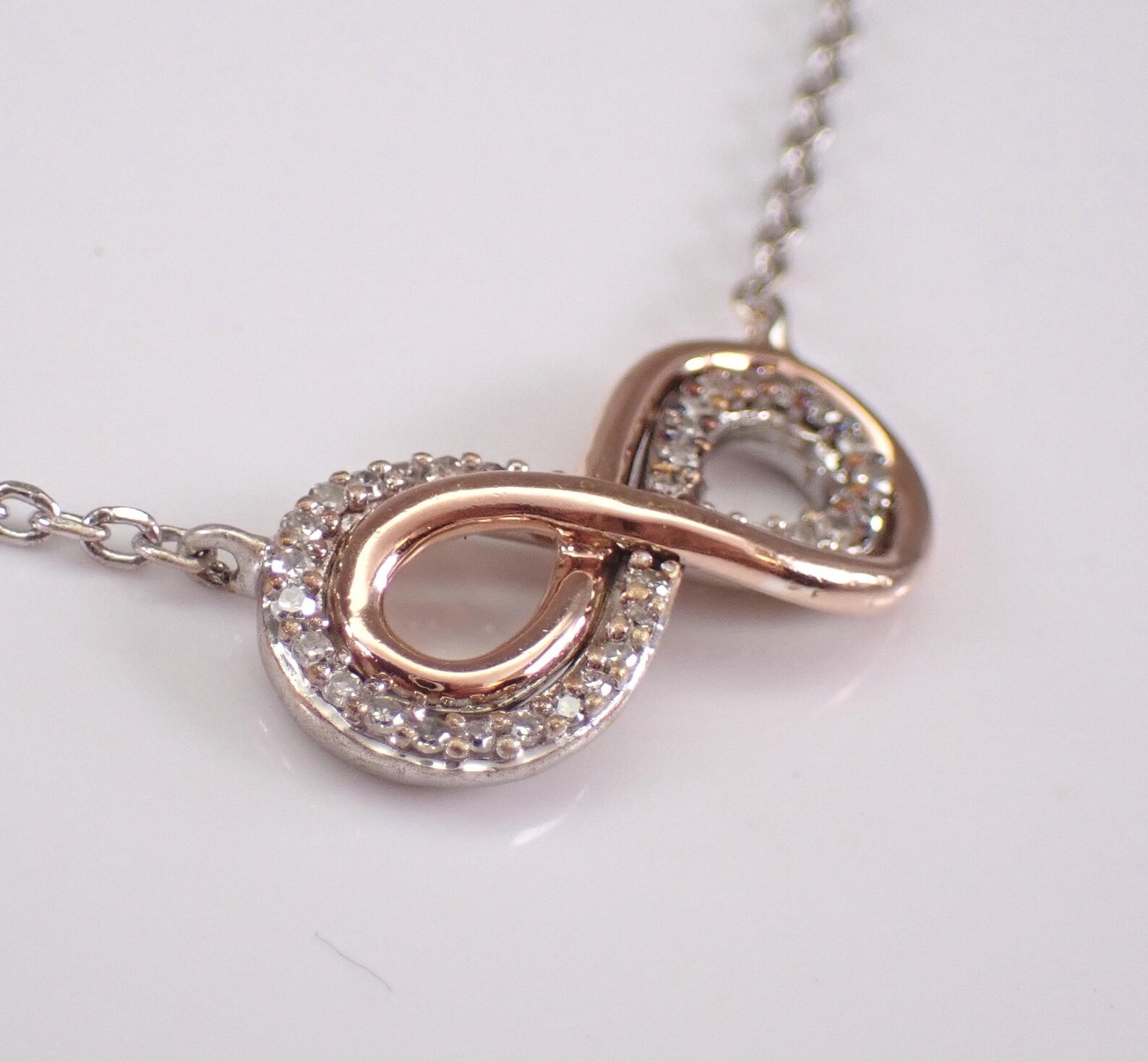 .40 Ct Moissanite Infinity Shape Pendant Necklace Womens 14K Rose Gold Plated