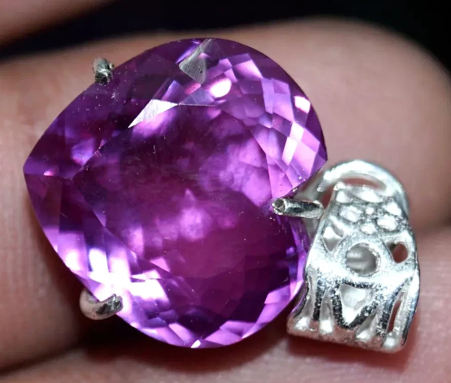 20 Ct Natural Purple Sapphire Heart Certified 925 Sterling Silver Gem Pendant