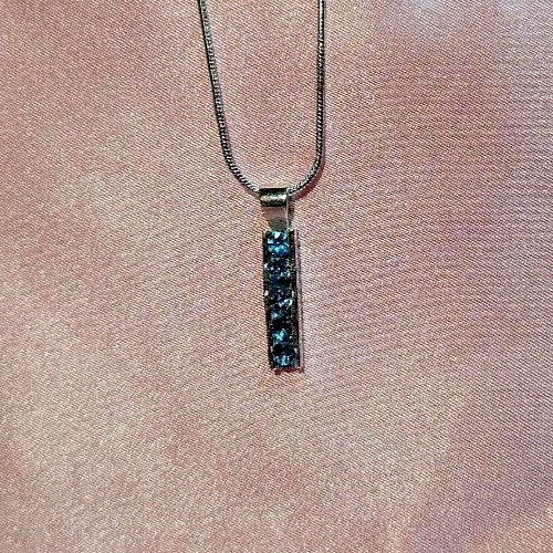5 STONE LONDON BLUE TOPAZ 4mm PENDANT- .925 STERLING SILVER 1.50ctw