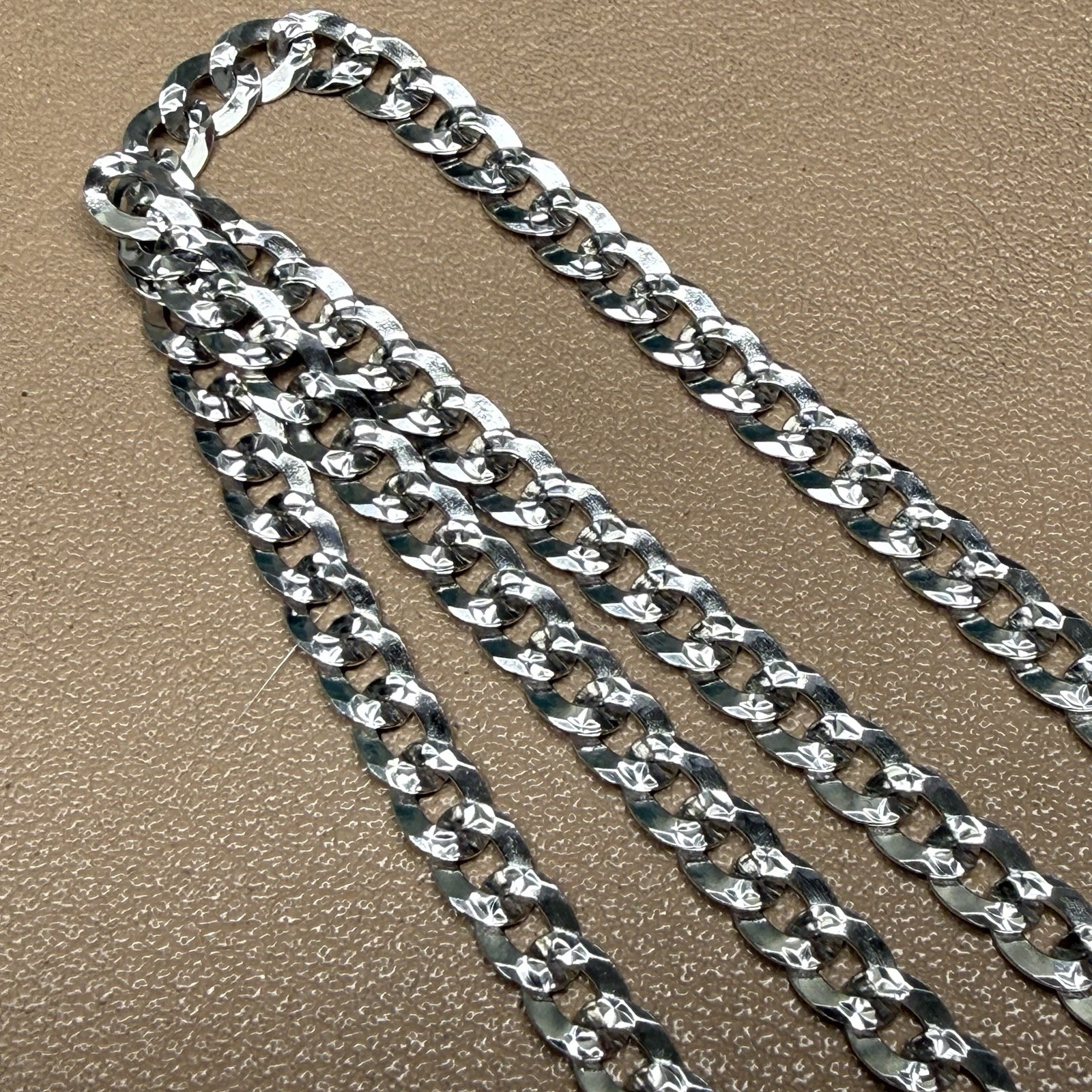 Sterling Silver Diamond-Cut Curb Chain Necklace .925 Italy 24” 4mm