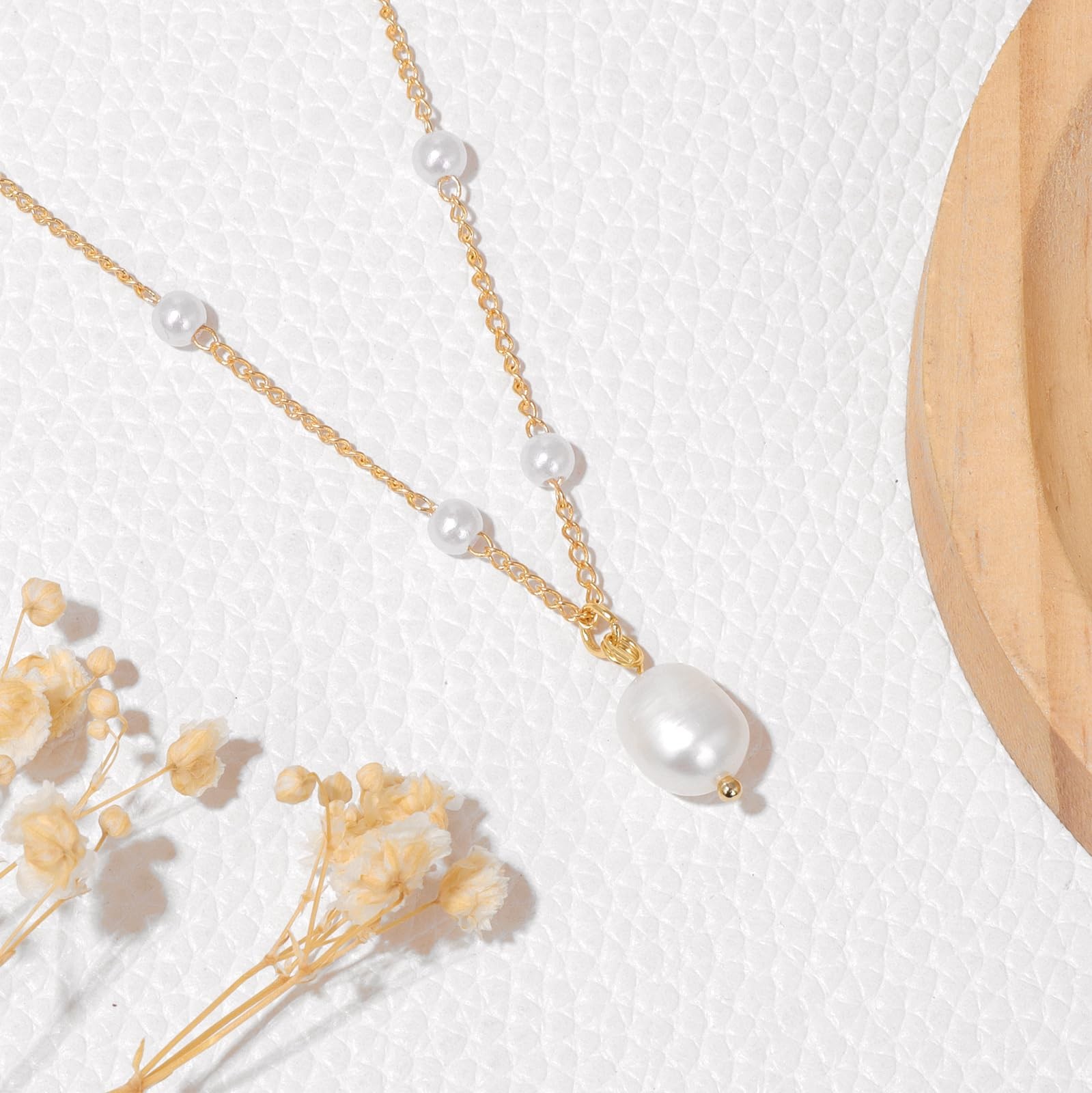 Cute Pearl Necklace for Women 18K Gold Plated Pearl Chain Charm Choker Necklaces
