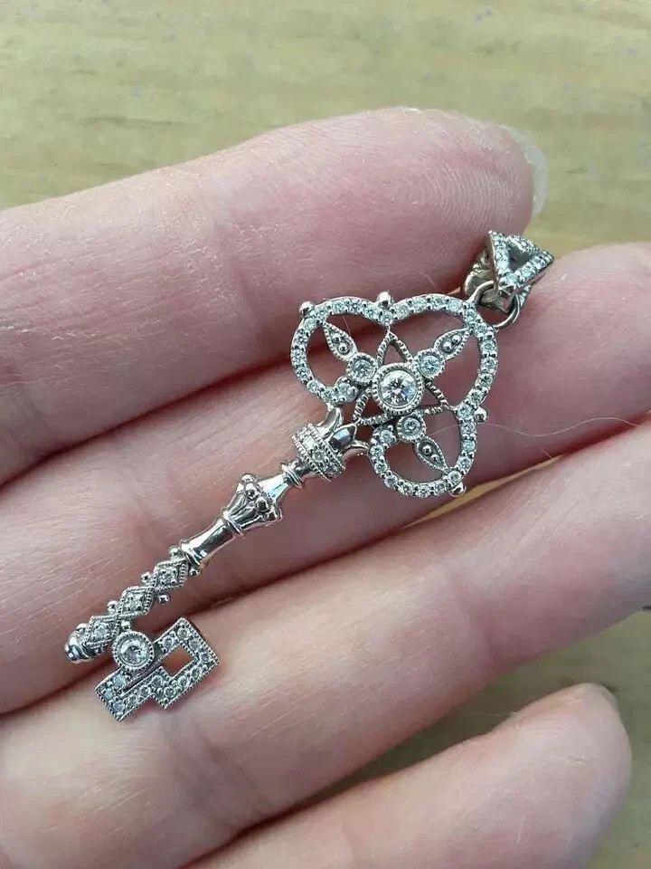 1Ct Round Cut VVS1/D Diamond Key Pendant 14K White Gold Over