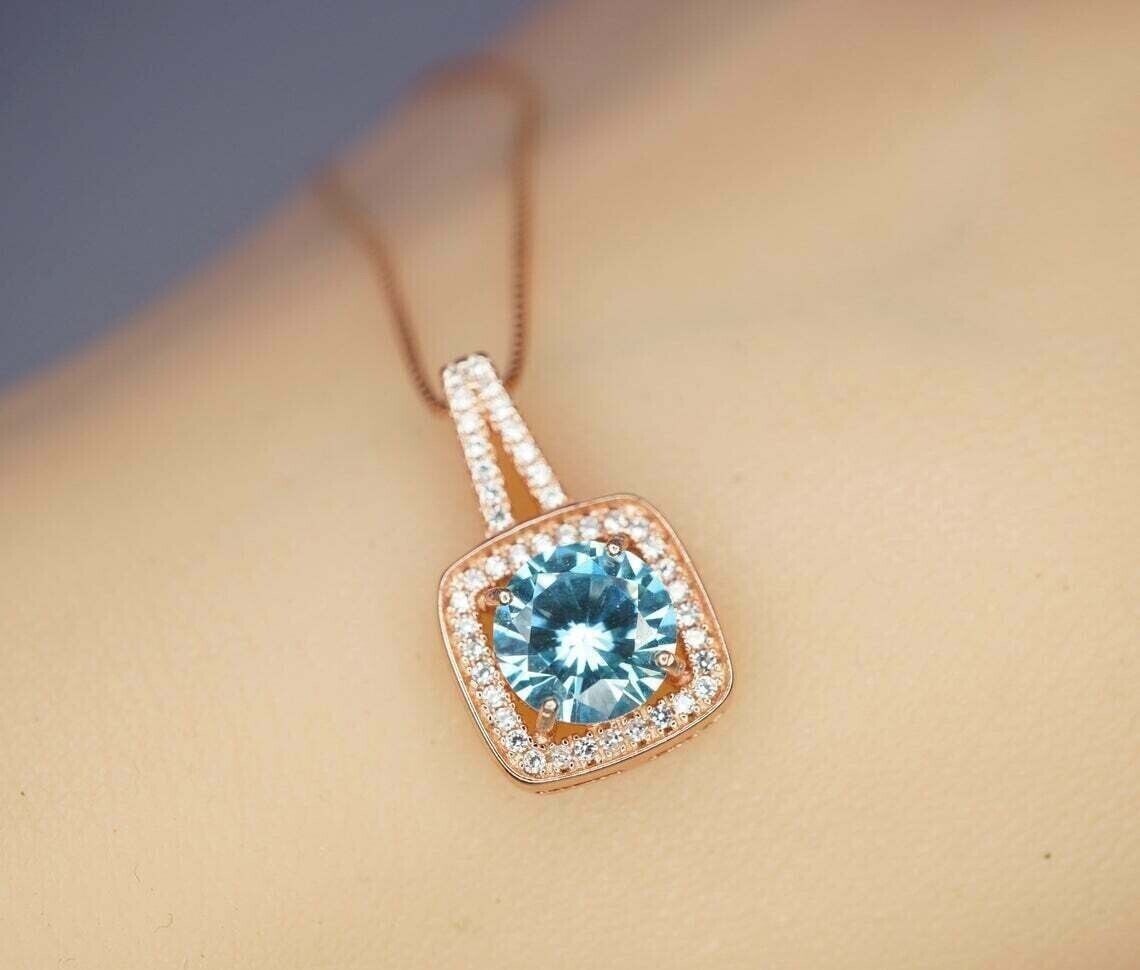 2Ct Round Cut Lab-Created Aquamarine Halo Pendant 14K Rose Gold Plated Silver