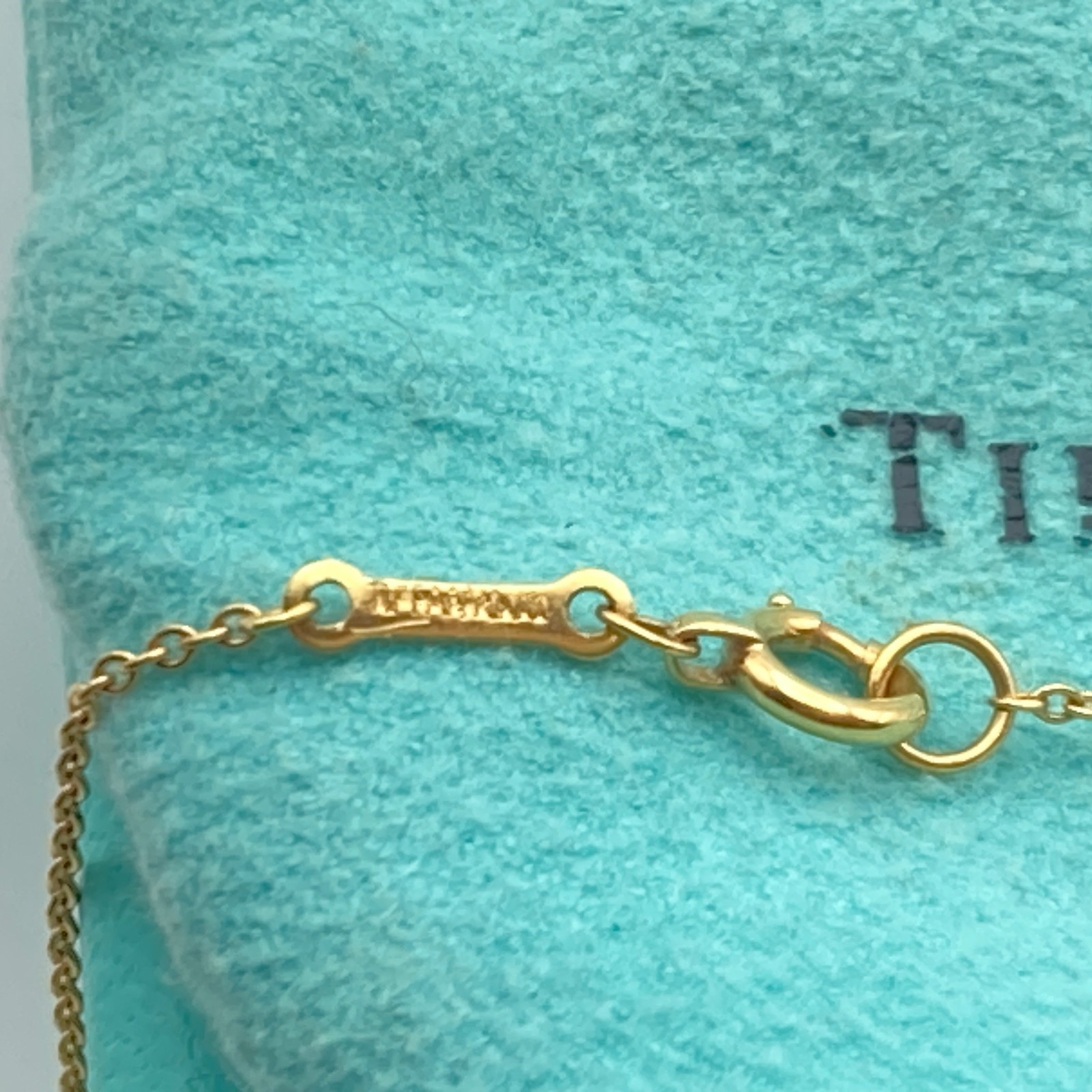 Tiffany & Co. 16mm Gold Bean Pendant Necklace 16″ Elsa Peretti 5.7g