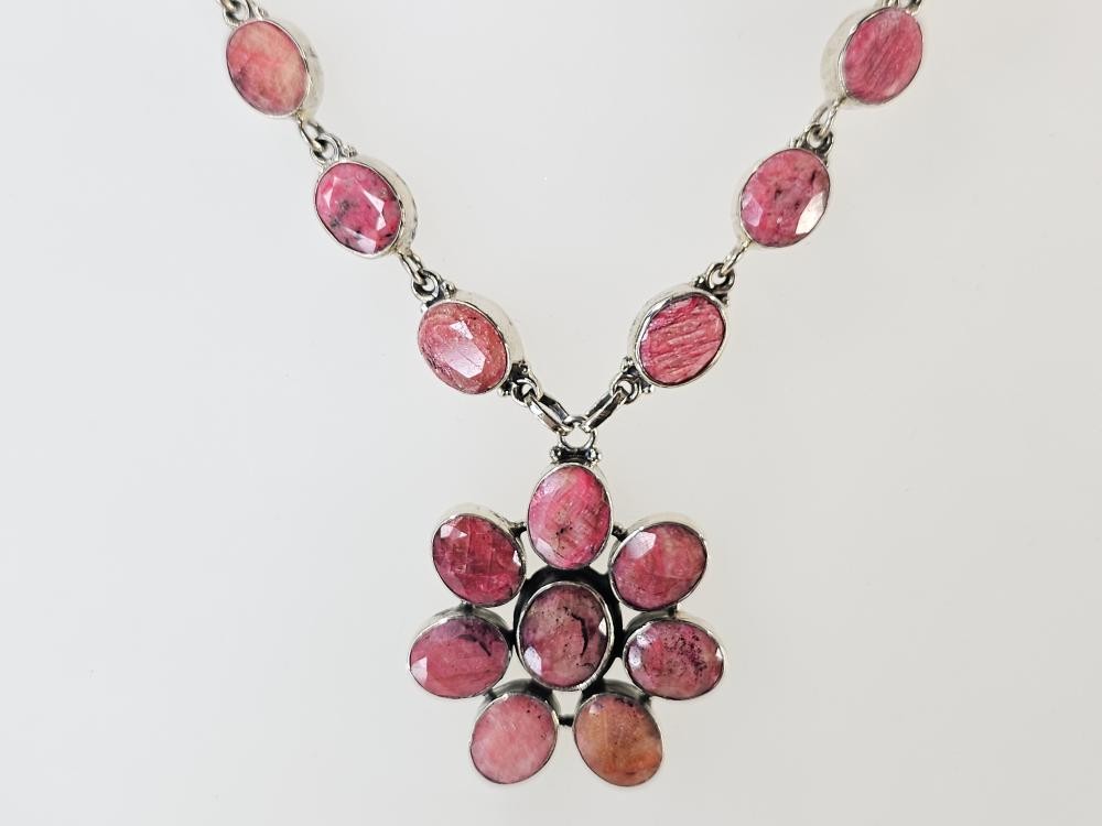 18″ 925 Sterling Silver 11 1/3 CTW Opaque Ruby Necklace 32.7G (AM1078330)