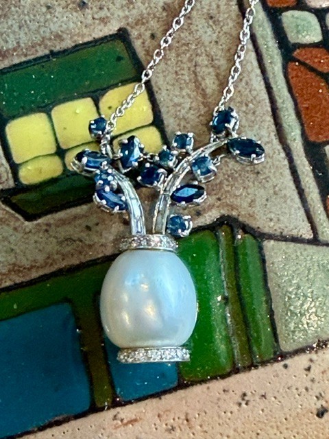 Platinum South Seas Pearl & Diamond Necklace