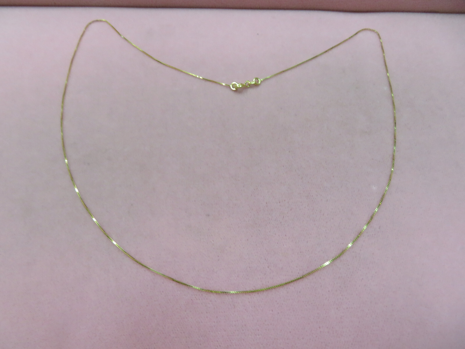 20.25″ Vtg 14K Solid Y. Gold Box Chain Necklace 1.59 G w/Spring Clasp
