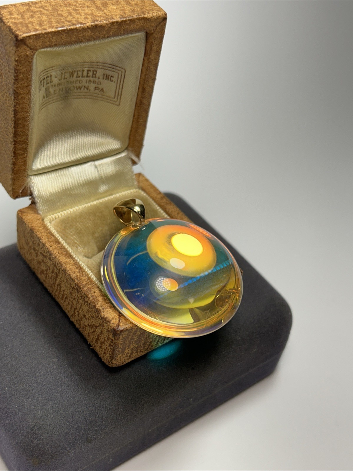 Baccarat Eclipse 18k Yellow Gold Bail Round Rainbow Crystal Pendant