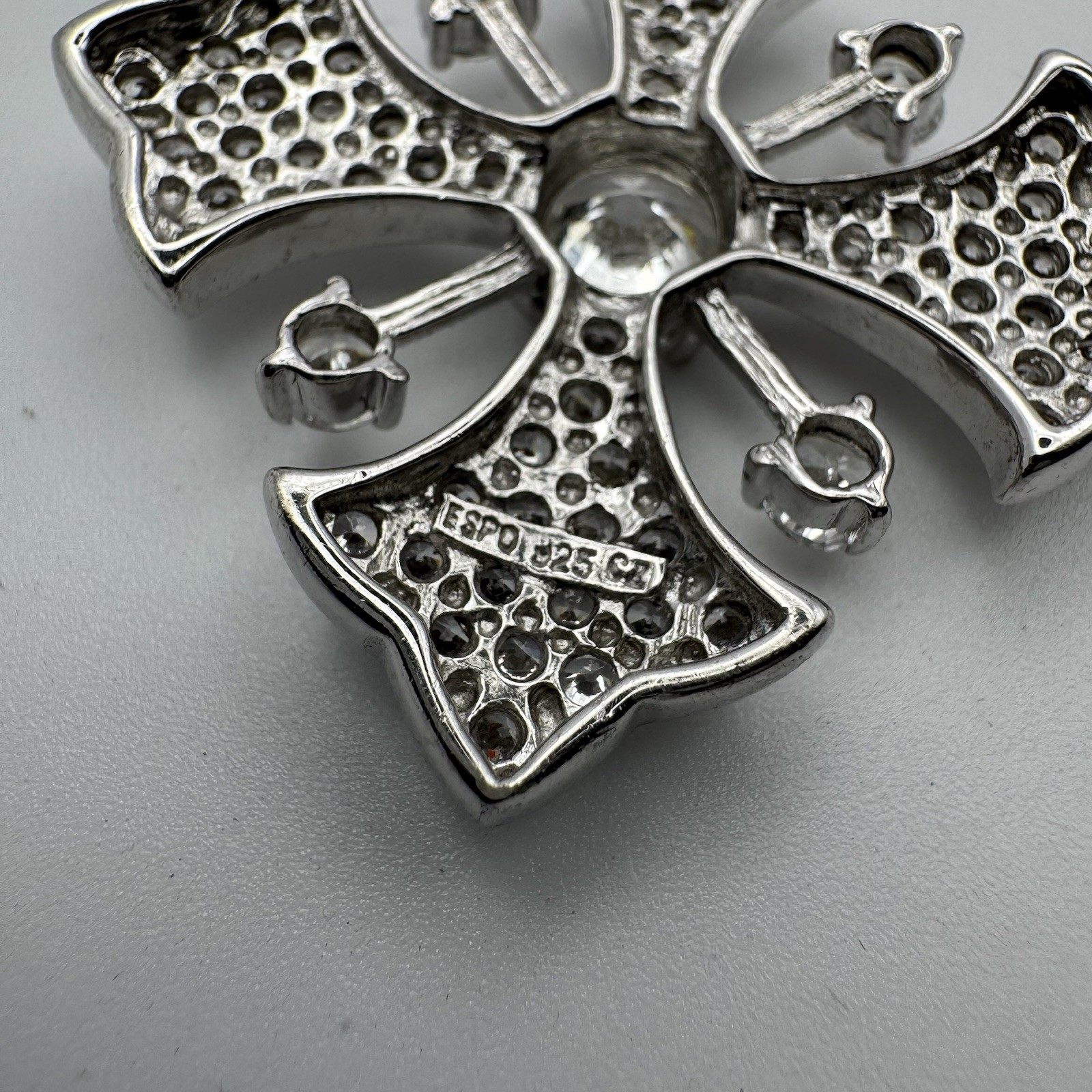 ESPO Joseph Esposito 925 CZ Sterling Silver Maltese Cross Necklace Magnetic