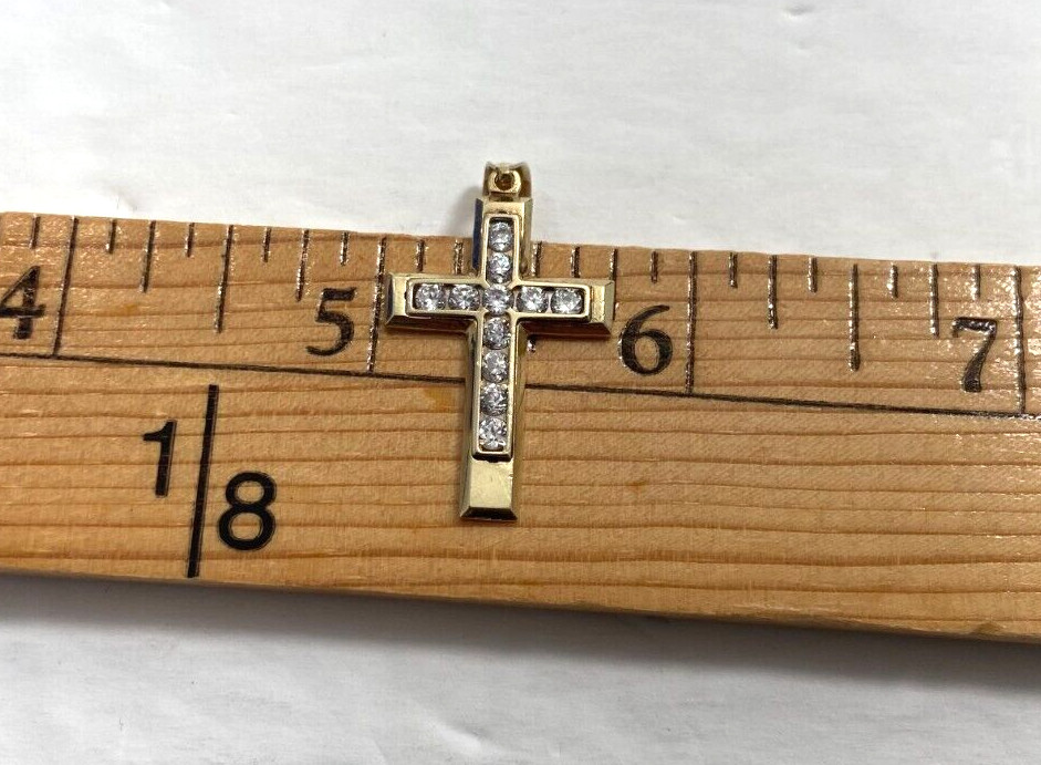Gold Cross Solid 10Kt | 2.40 Grams | Polish Finish | 1.50 x 0.75 in