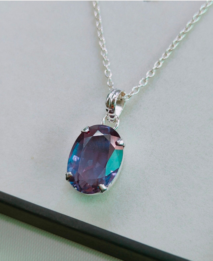 Natural Alexandrite 100% Color Change Gemstone Pendant 925 Sterling Silver
