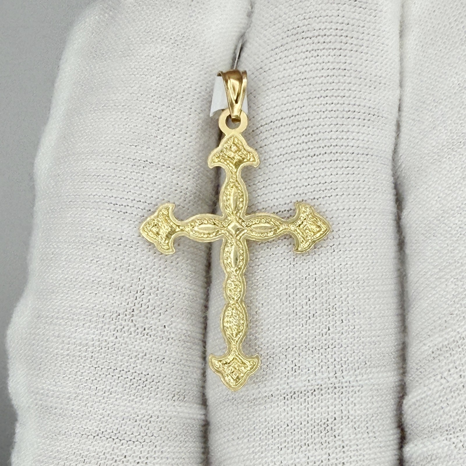 10k Yellow Gold Diamond-Cut Unisex Cross Religious Charm Pendant