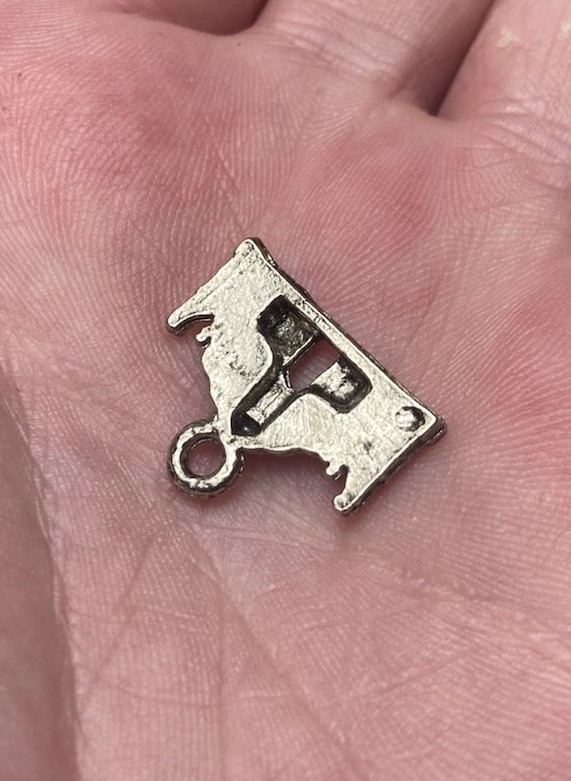 Iridium Metal Building US Landmark Pendant 1.63 Grams