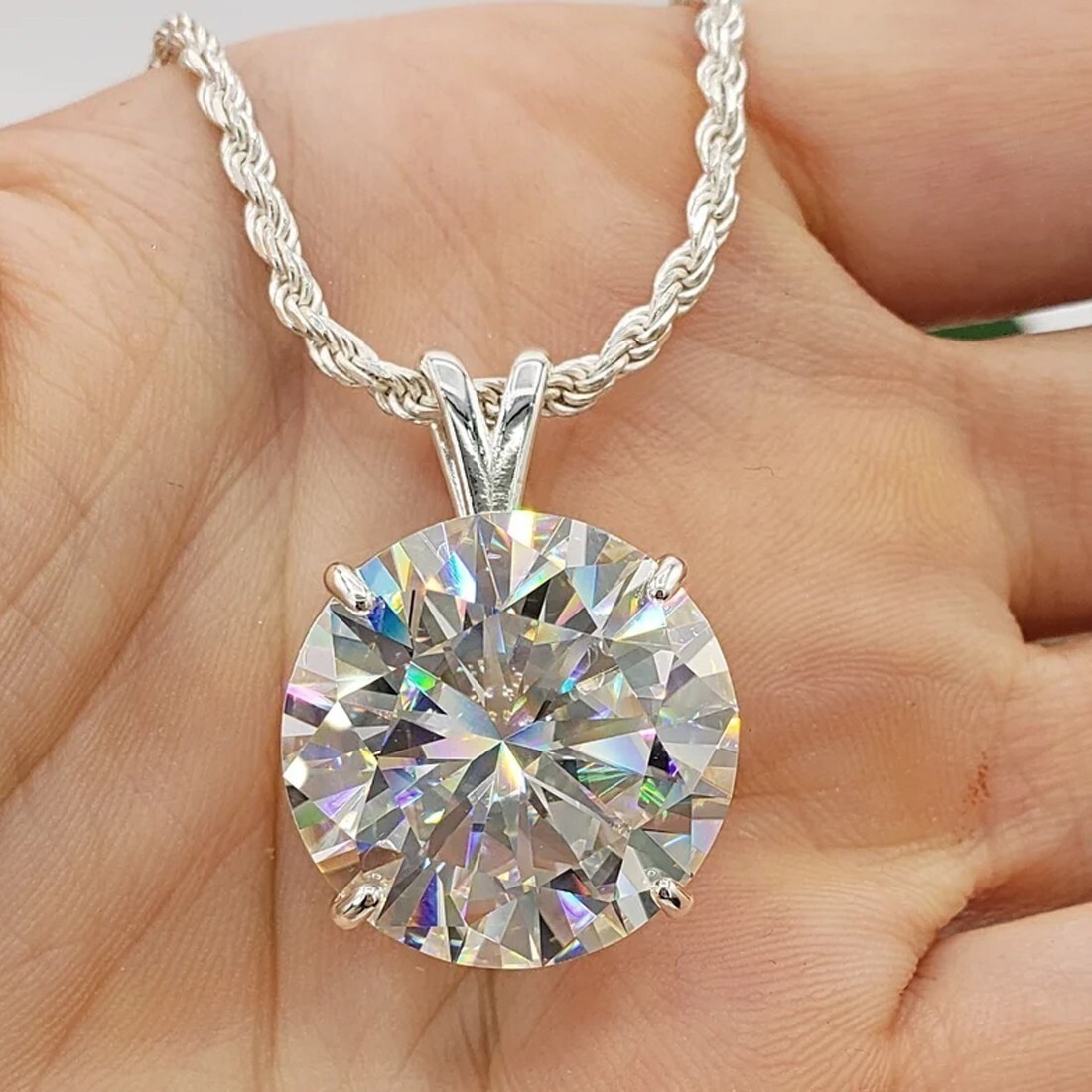RARE 7.50 Ct Certified Round White Diamond Solitaire Pendant in 925 Silver