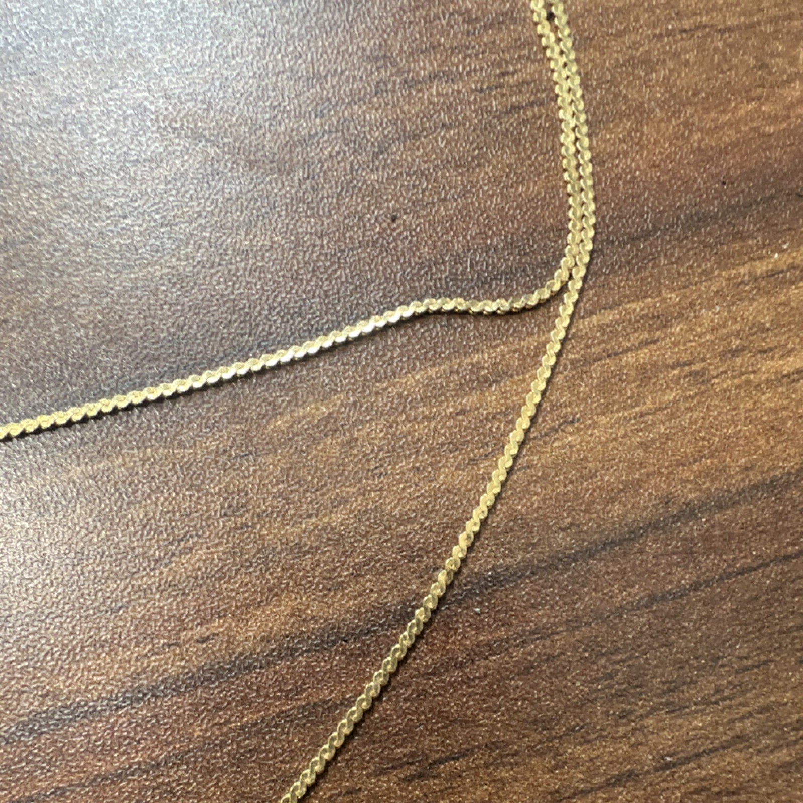 Gold Cable Chain Necklace Yellow Gold Metal No Stone Spring Ring Closure