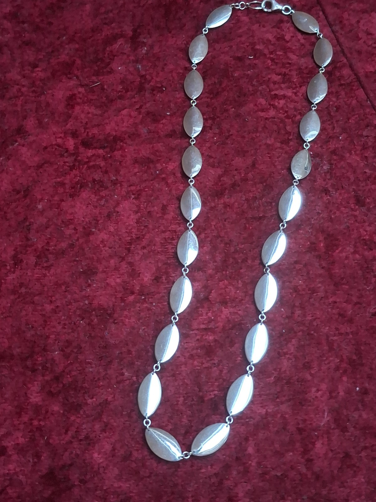 REDUCED! Pretty Vintage Hallmarked Sterling Silver Oval Link Necklace 24.5g
