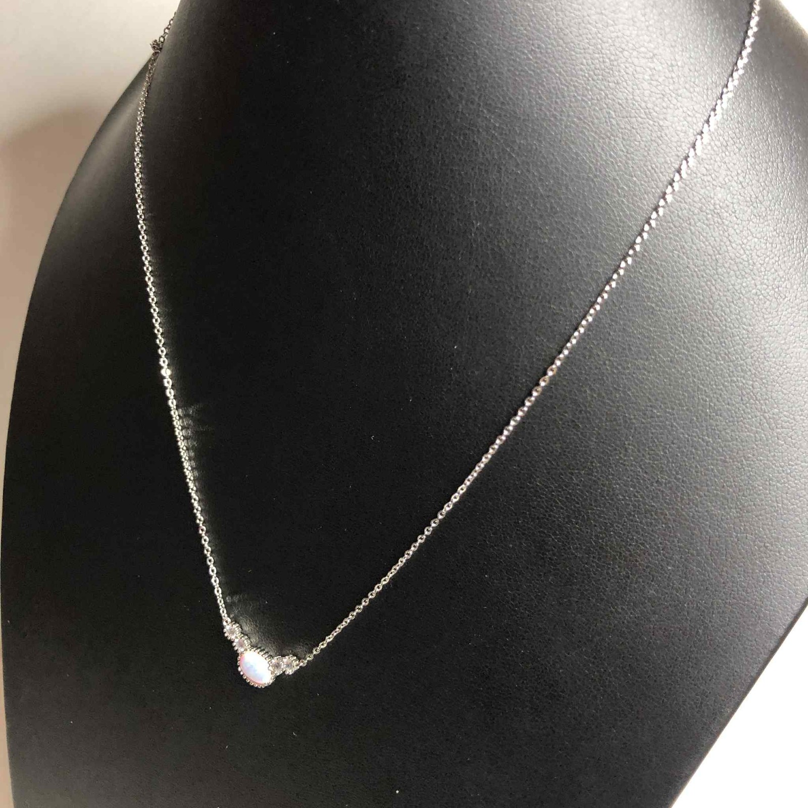 7237 Sterling Silver Signed N 925 Opal CZ station 18″ Necklace 2 grams