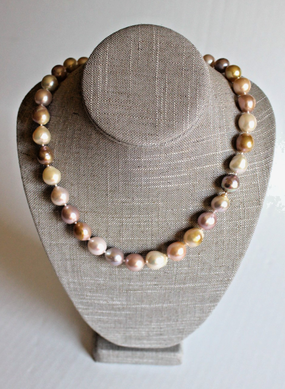 10-13mm Multi-Color Cultured Rare KASUMIGA PEARL 14K White Gold 20″ Necklace