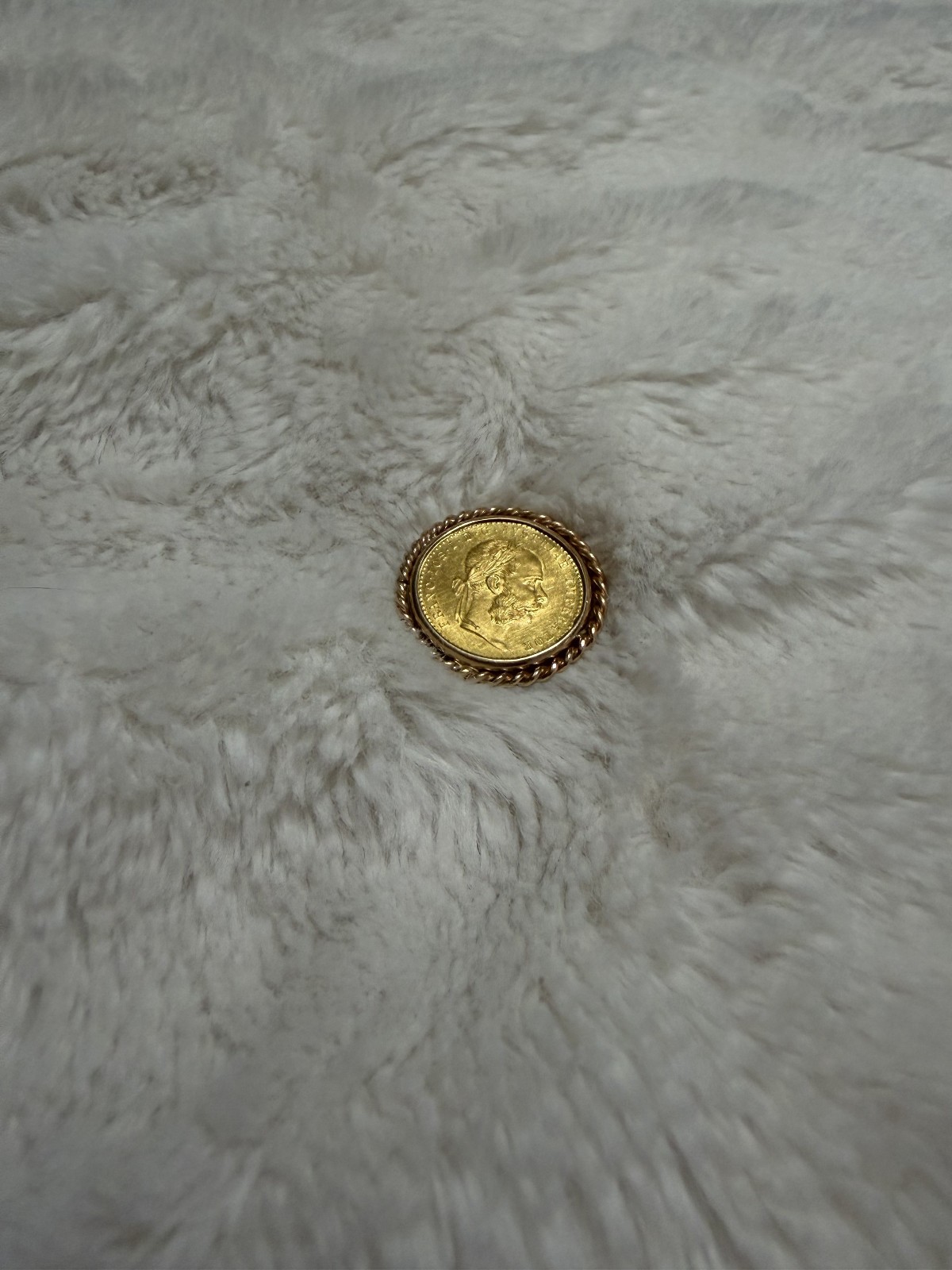 1915 Austria Gold 1 Ducat Coin Pendant Brooch 14K Yellow Gold Rope Frame Estate