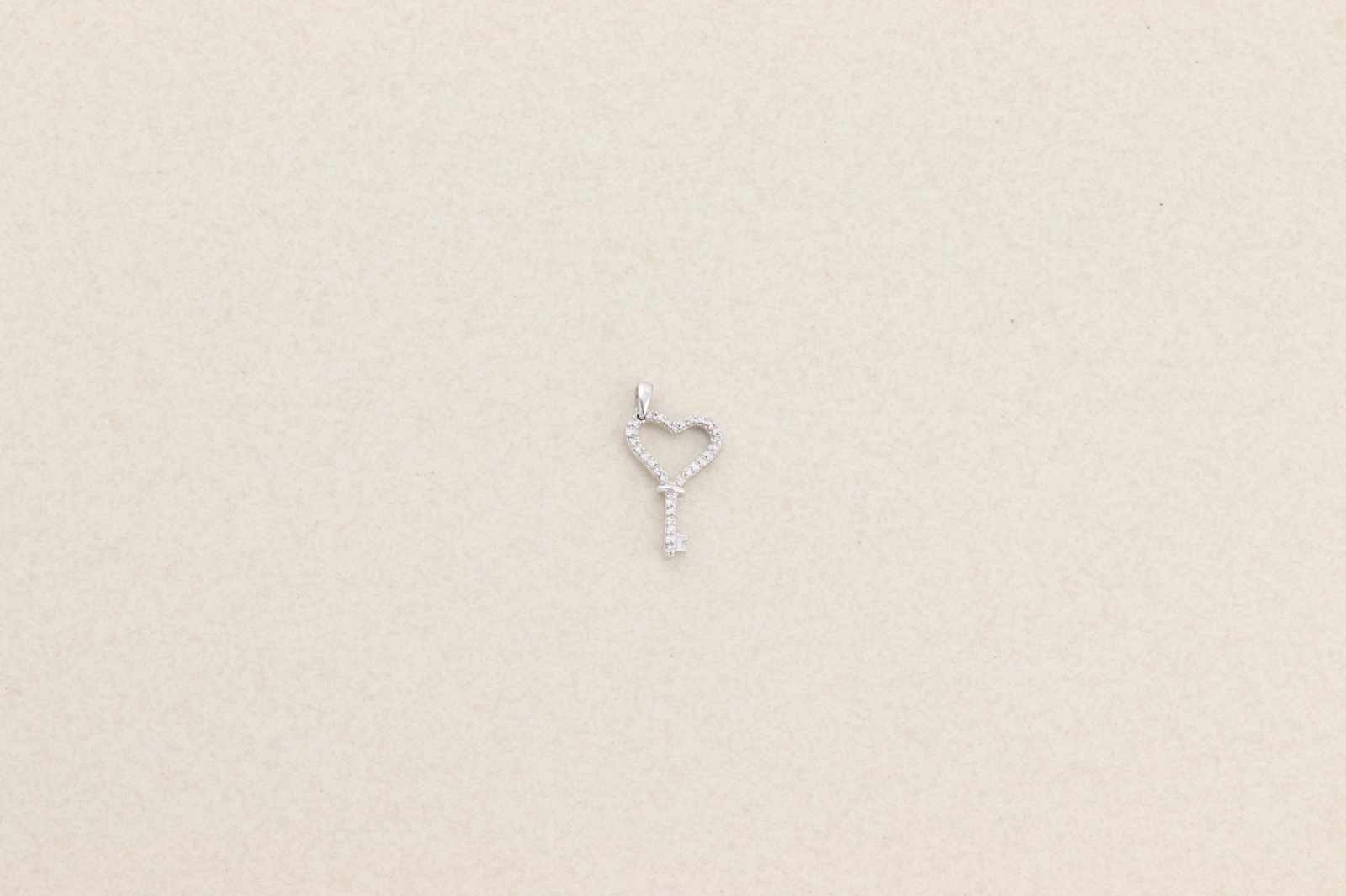 Pendant Only 14K White Gold Diamond Heart Key Pendant 3/4″ x 1/2″ inch