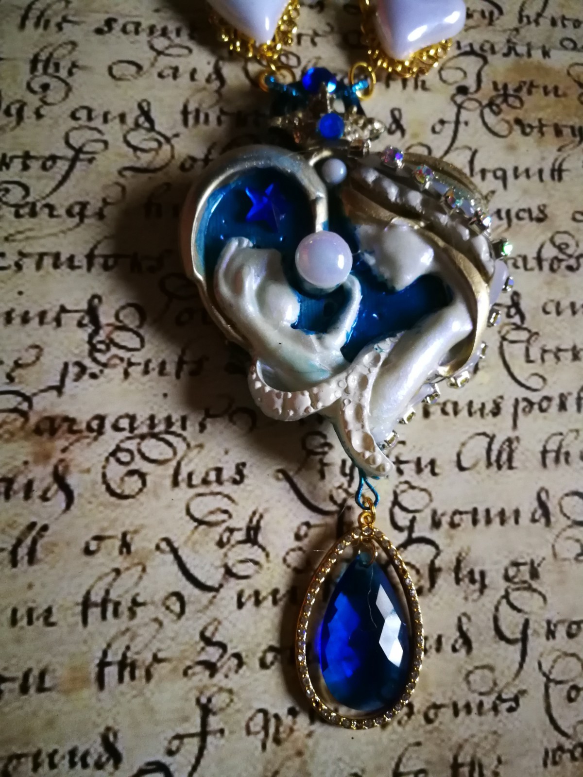 Luxury Fine Jewelry Statement Necklace Pendant Charm Belle Epoque Maternity Bib