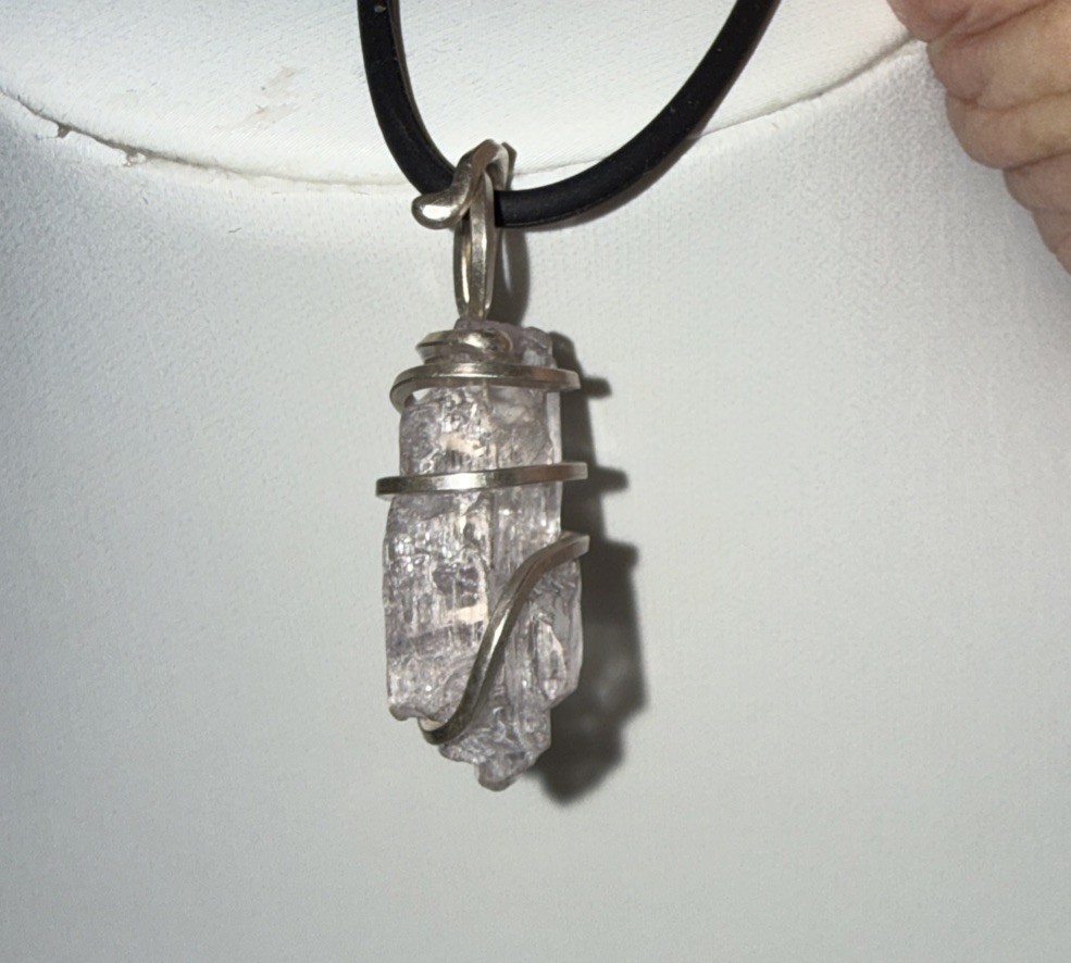940 Argentium Wire Wrapped Kunzite Crystal Pendant 18” silicone Necklace