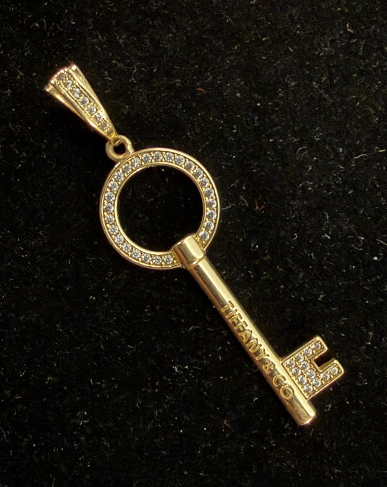 Tiffany & Co. Natural Diamond Modern Open Round Key Charm 14K Yellow Gold