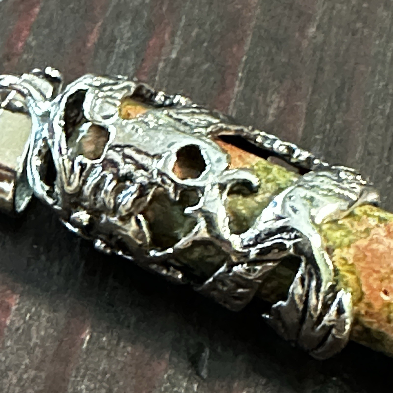 Dragon Unikit Pendant Silver Tone Engraved Metal Pendulum Charms Cylinder