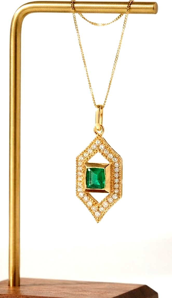 0.60ct Natural round diamond 14k BIS Hallmarked yellow gold Emerald Pendant